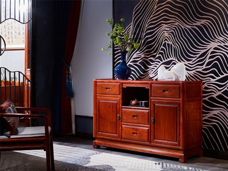 財(cái)運(yùn)餐邊柜